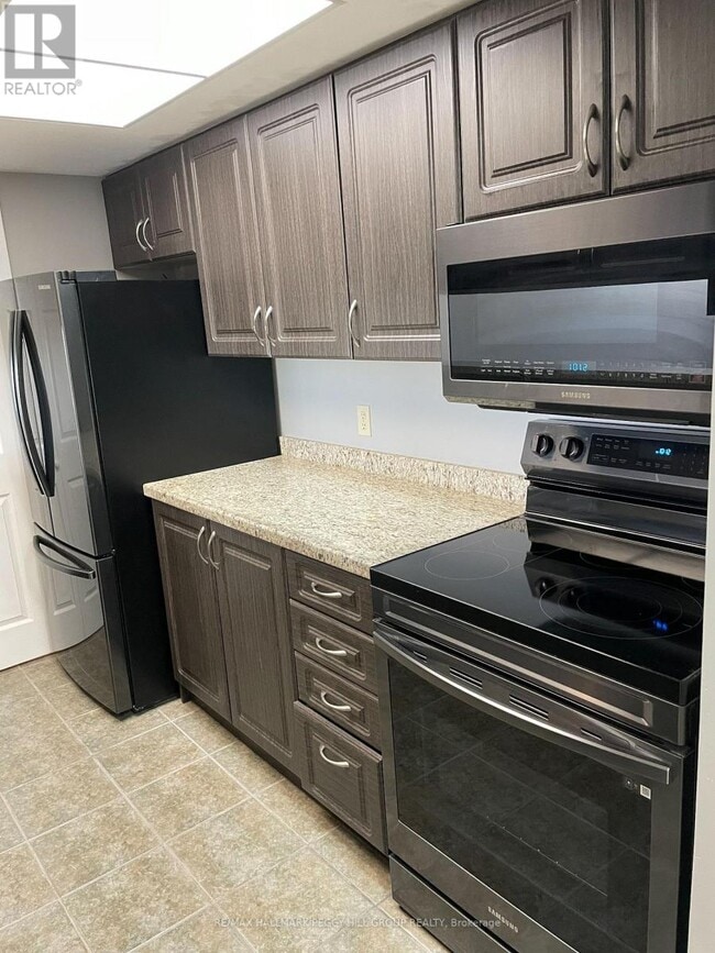 Photo - 75 Ellen St Unité 508