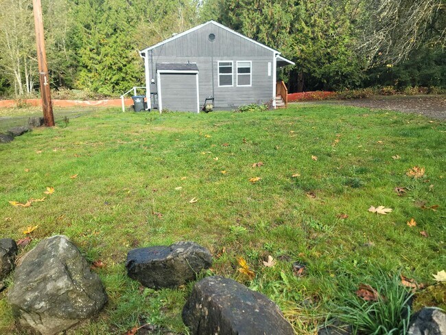 Photo - Viking Avenue 4-Plex Unit 18951