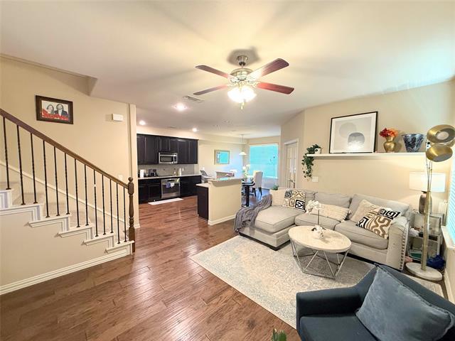 Photo - 880 Merino Drive