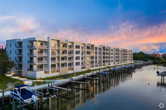 Building Photo - 1709 N Tamiami Trl Unit 420 A Rental
