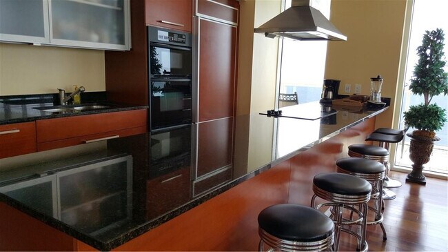 Photo - 1830 S Ocean Dr Unidad 3502