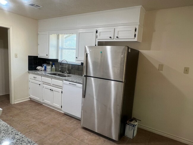 721 Cheyenne Trail
