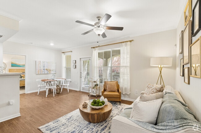 2BR, 2BA - 953SF - Open Living Space - Villas of Spring Creek
