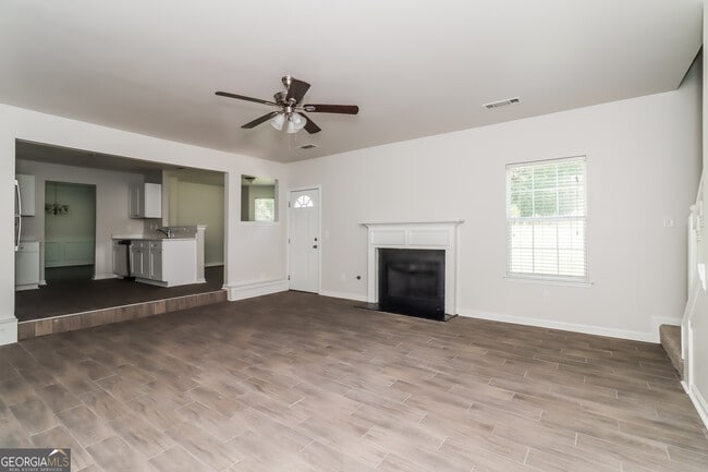 Photo - 2774 Elkmont Ridge SW