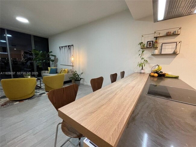 Photo - 1000 Brickell Plaza Unit 1811