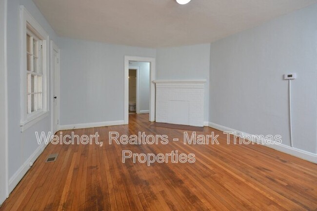 Photo - 3701 Turrentine St House