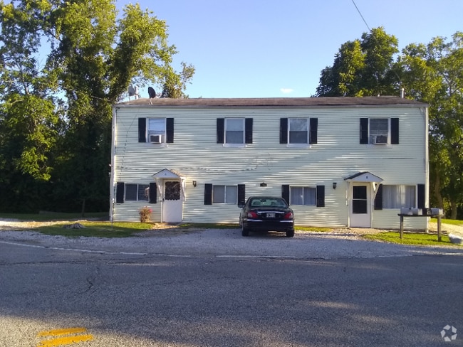 Building Photo - 2114 Oakridge Dr Rental
