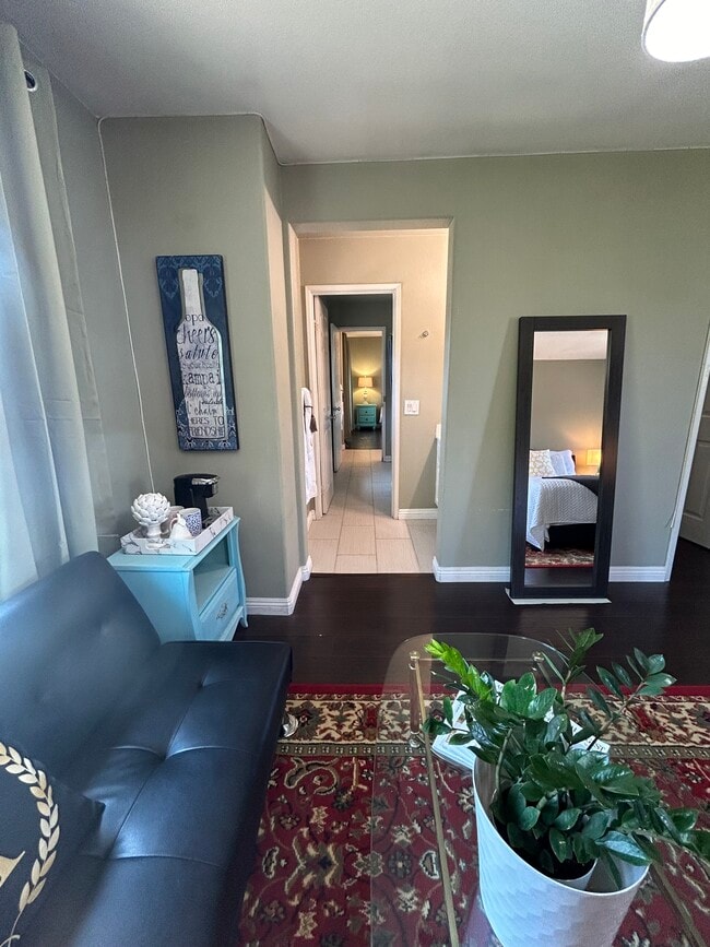 Photo - 29200 Alicante Ave Unidad Sevilla