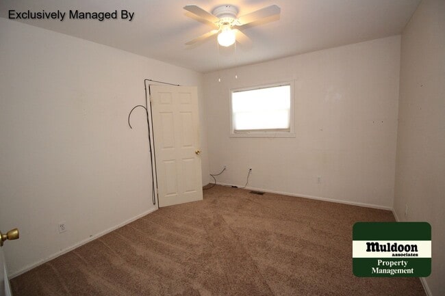 Photo - 7380 Maine Ln
