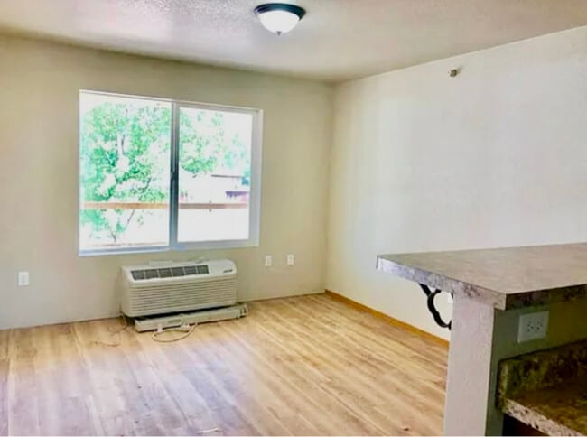 Photo - 1821 Wyoming St Unidad 8