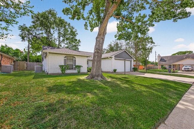 Photo - 16355 Sierra Grande Dr