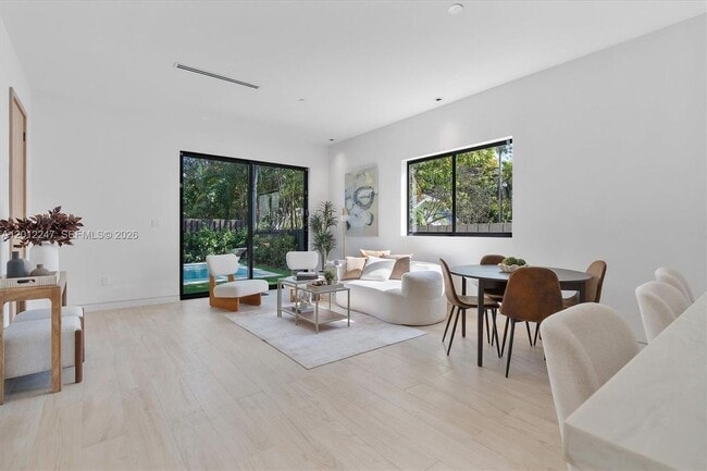 Photo - 4715 N Miami Ave Unit 2