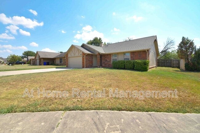 4419 W Madison Pl