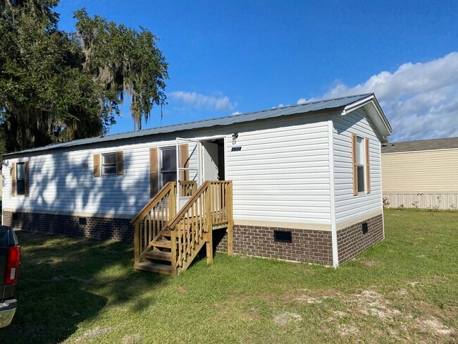 Building Photo - Live Oak Terrace- Lot 50