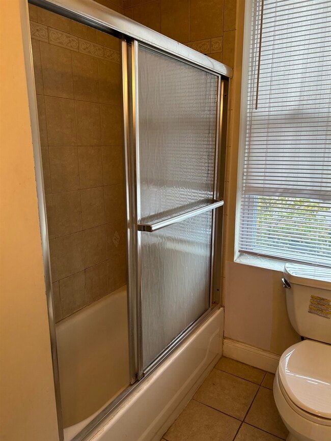 Photo - 6608 Polk St Apartamento Unidad 2A