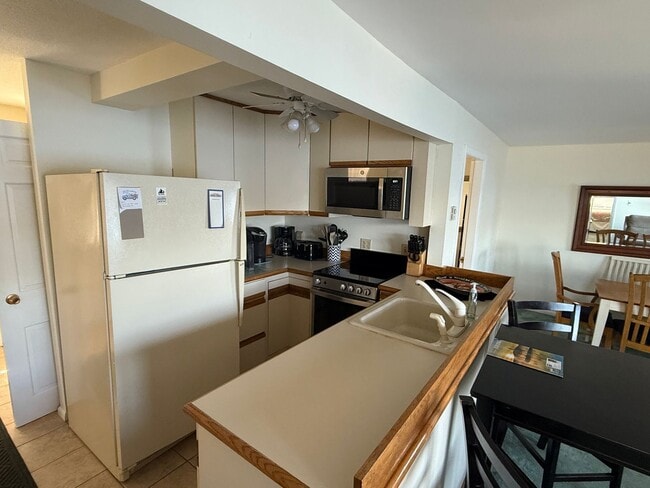 Photo - Gorgeous Lake View Winter Rental!