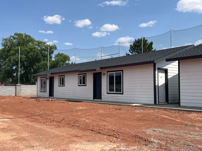 Building Photo - Adair-02 Unit 2