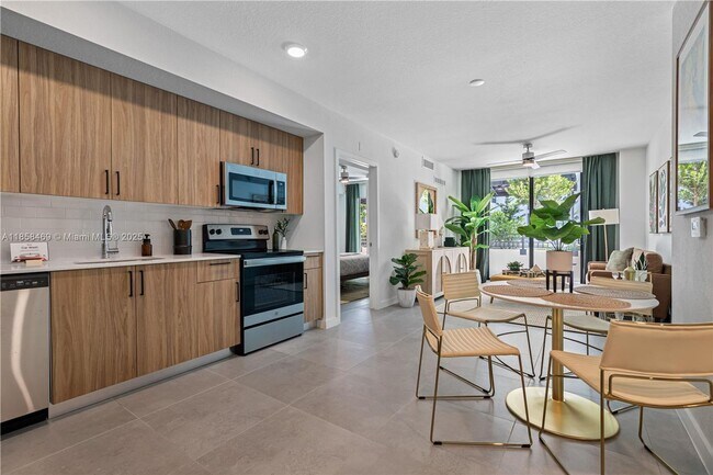 Photo - 4 N Federal Hwy