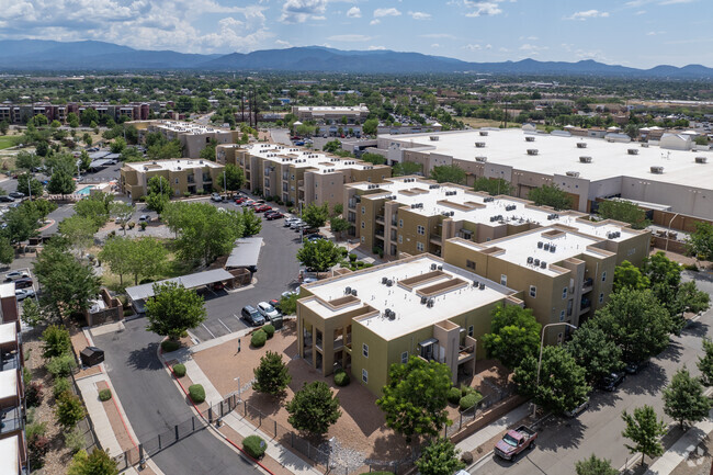 San Isidro Apartments - San Isidro - Washer/Dryer Included Rental