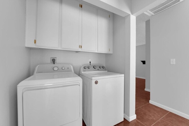 Photo - 2BR Cul-de-Sac Home | Private Yard, 2-Car Garage, Move-In Ready