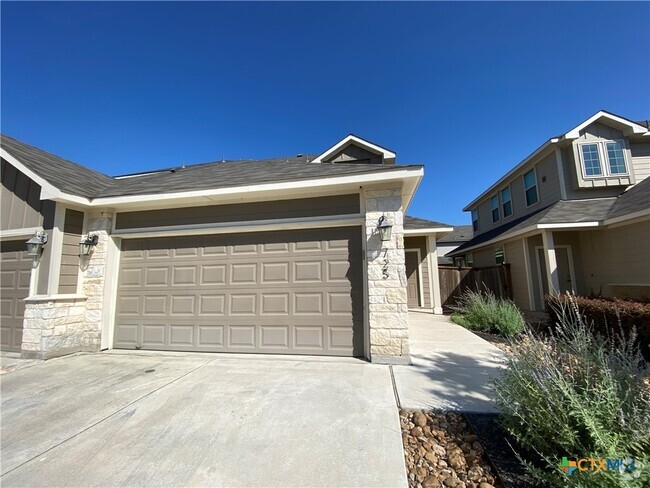 Building Photo - 725 Milestone Pk Rental