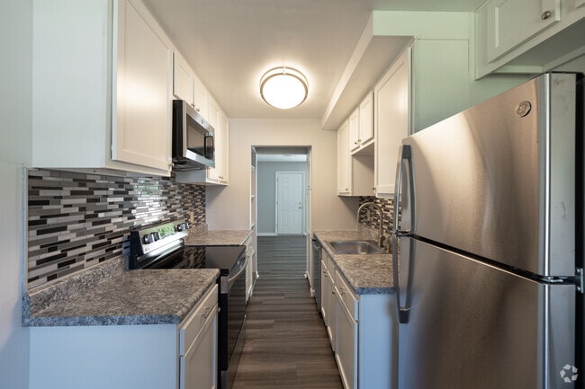 Building Photo - Presidential Townhome Rentals