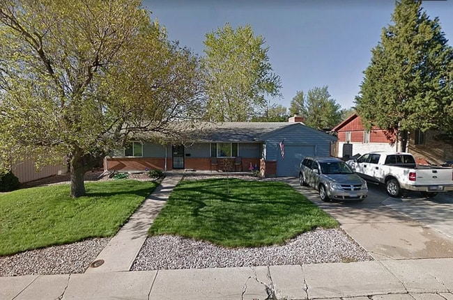 Photo - Huge room in a large shared home, private ... Unit 4