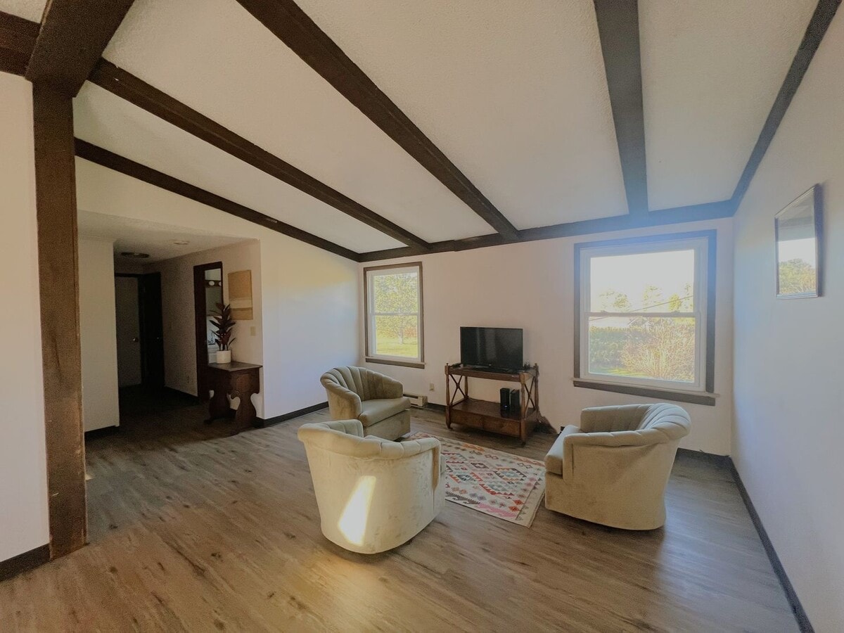 Short-Term Rental Single-Family Home with ... - Short-Term Rental Single-Family Home with ...