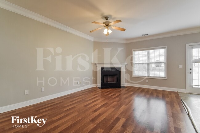 Photo - 5681 Apple Grove Rd NE