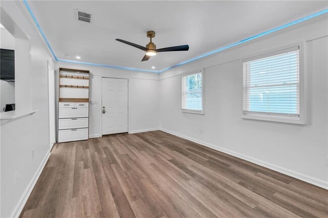 Photo - 2851 Forrest Hills Dr SW