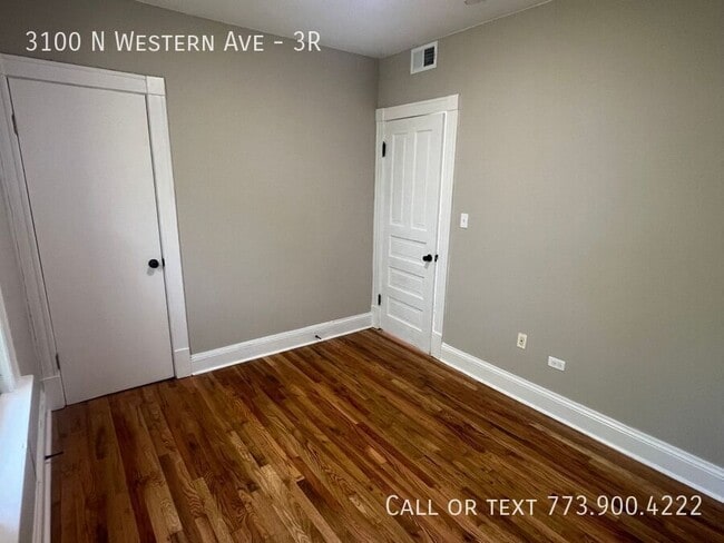 Photo - 3100 N Western Ave Unidad 3R