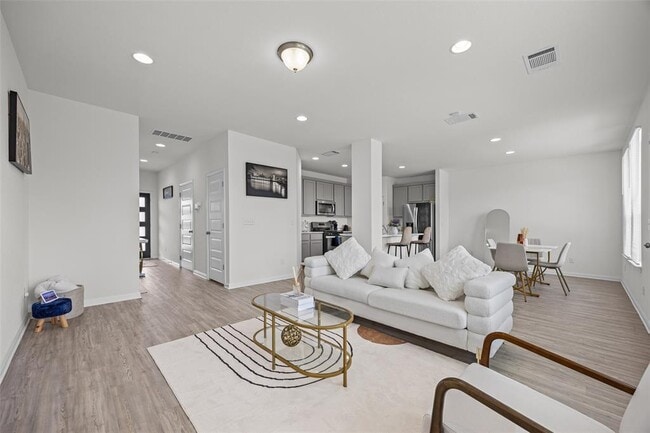 Photo - 6915 Tiznow Ln