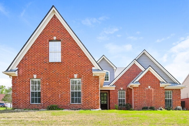 Photo - 841 Cedar Trace Cir House