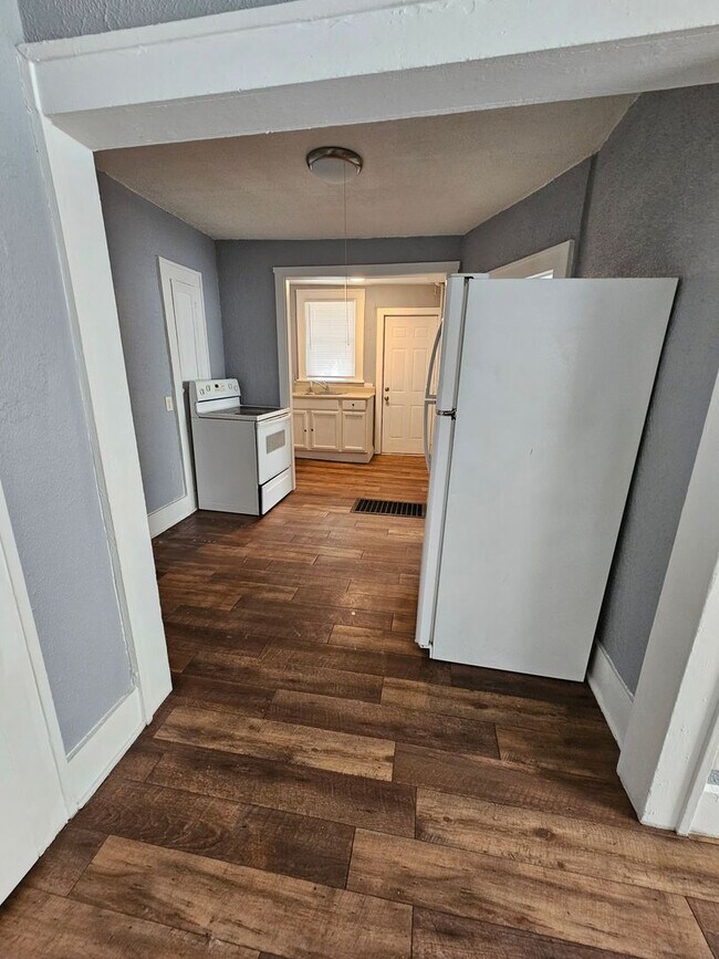 35 S 3rd St Unit 2