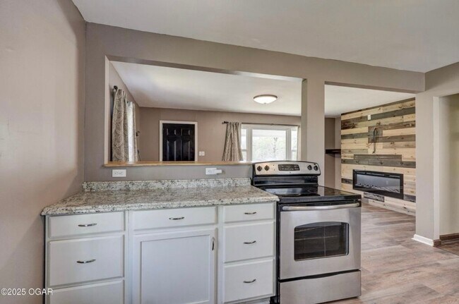 Photo - 1617 Garfield Ave