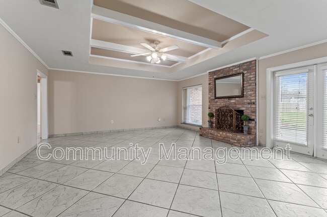 Photo - 6225 Chattanooga Dr