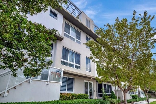 Photo - 6630 NW 104th Path