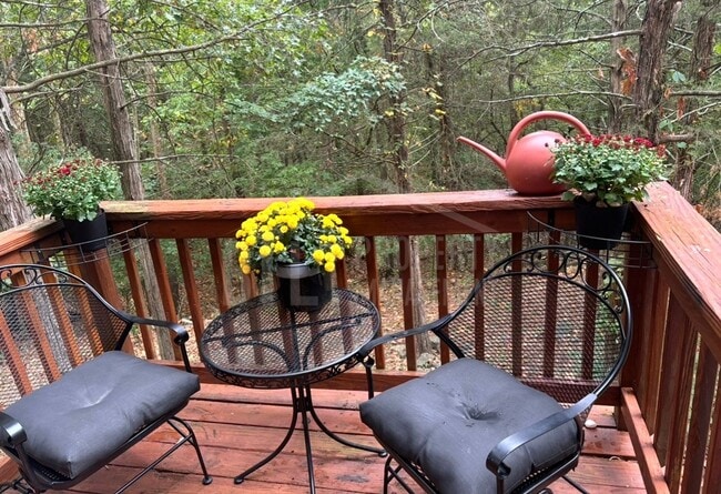 Photo - Peaceful 3-Bedroom Home Near Branson, MO – Reeds Spring School District