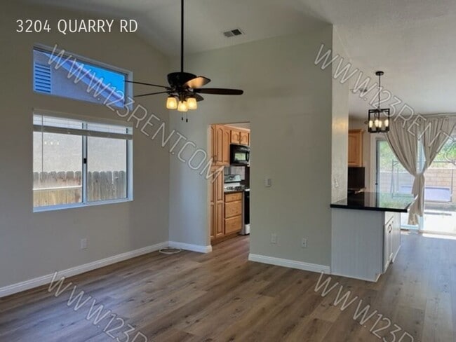 Photo - 3204 Quarry Rd