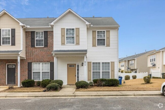 Building Photo - NE Raleigh Townhome For Rent