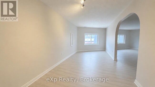 Photo - 2 King St Unit Apt 1