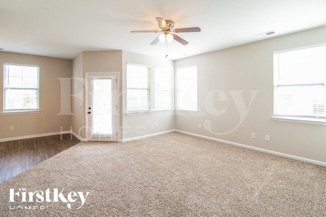 Photo - 113 Hyrne Dr