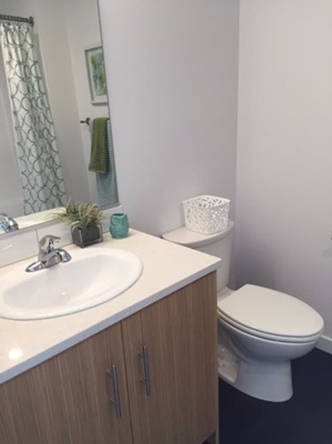 Photo - King Street Lofts