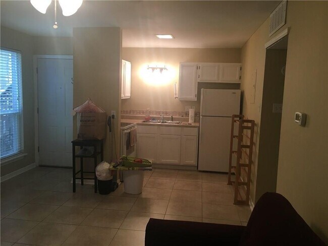 Photo - 1000 W 26th St Unit 120