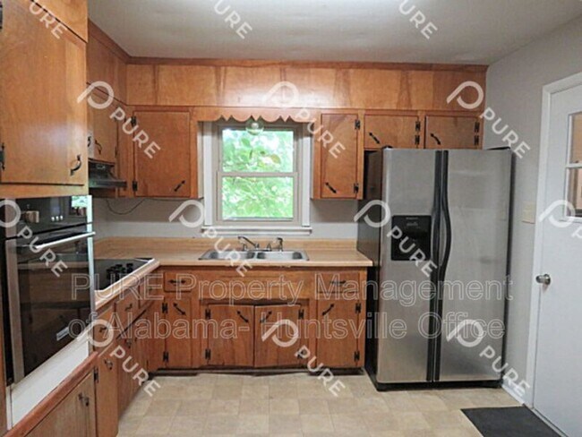 Photo - 3008 Mallory Ave NW