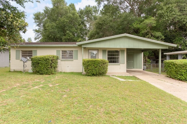 Building Photo - 6404 Dunbar Rd