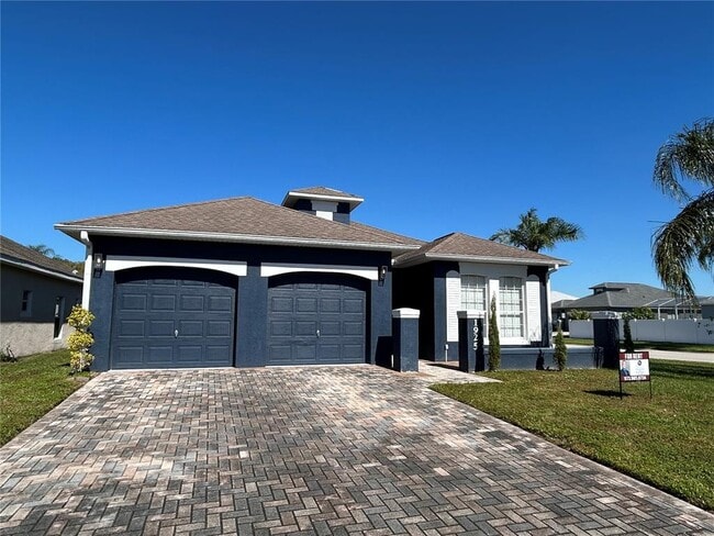 Photo - 1925 Magical Ln