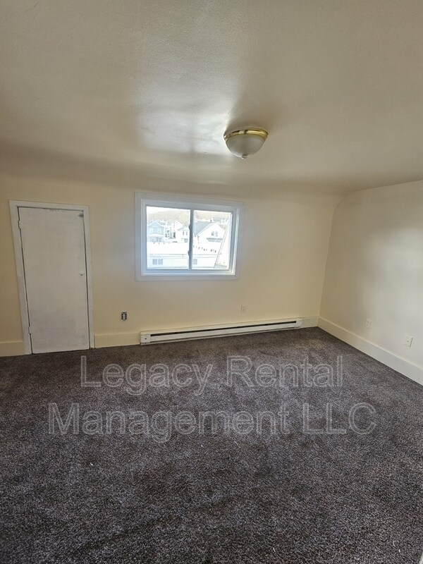 Photo - 535 W Shawnee Ave