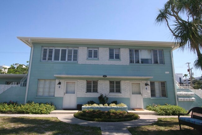 Photo - Hyde Park Apartments
