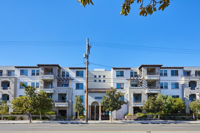 Exterior - Magnolia Apartments